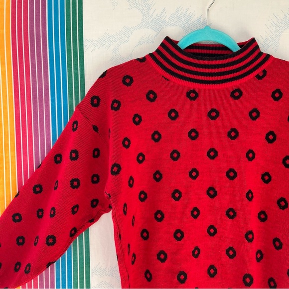 Vintage 90s Red Black Polka Dot Acrylic Sweater small clown funky bold - Picture 5 of 9
